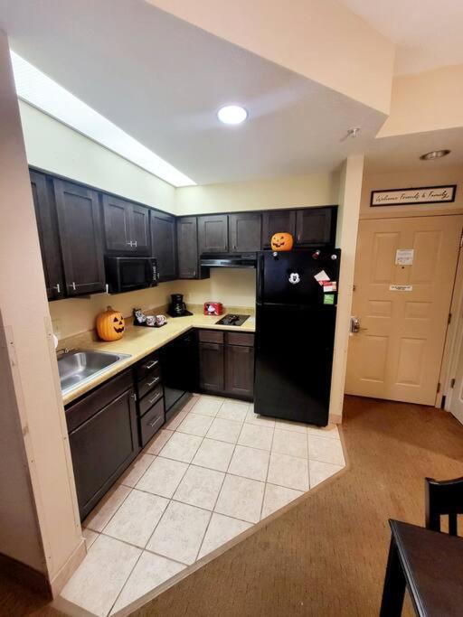 Lovely Entire Suite With Kitchen 5 Min To Disney Orlando Exterior photo